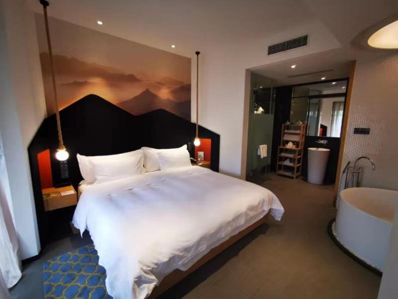 Jinshanling Great Wall Hotel 承徳市 エクステリア 写真