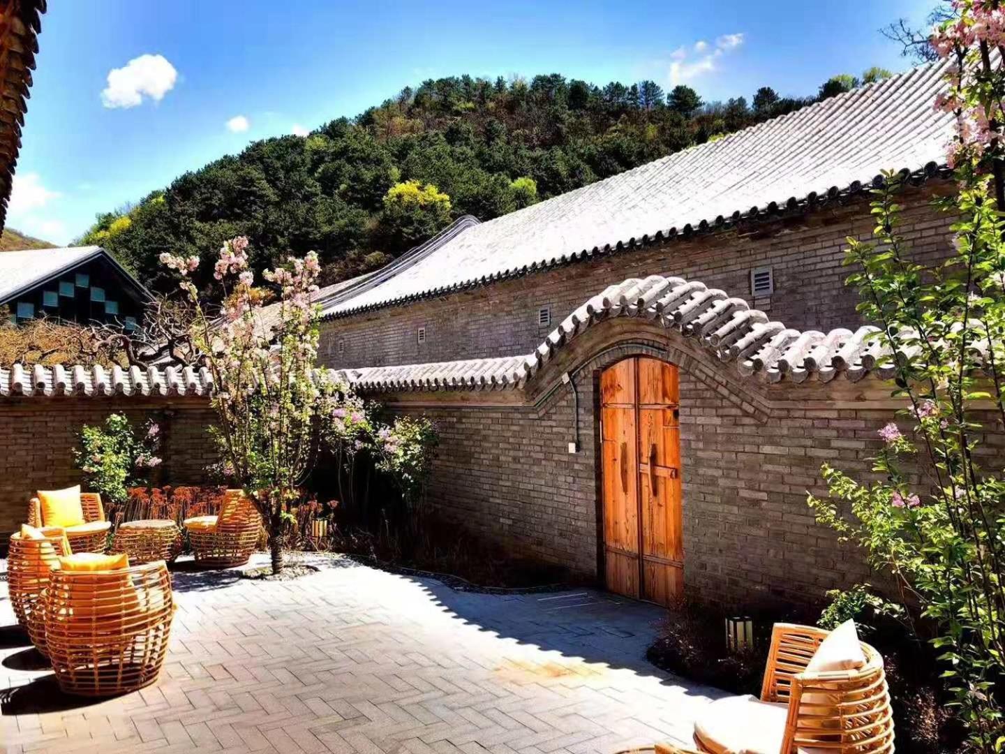 Jinshanling Great Wall Hotel 承徳市 エクステリア 写真