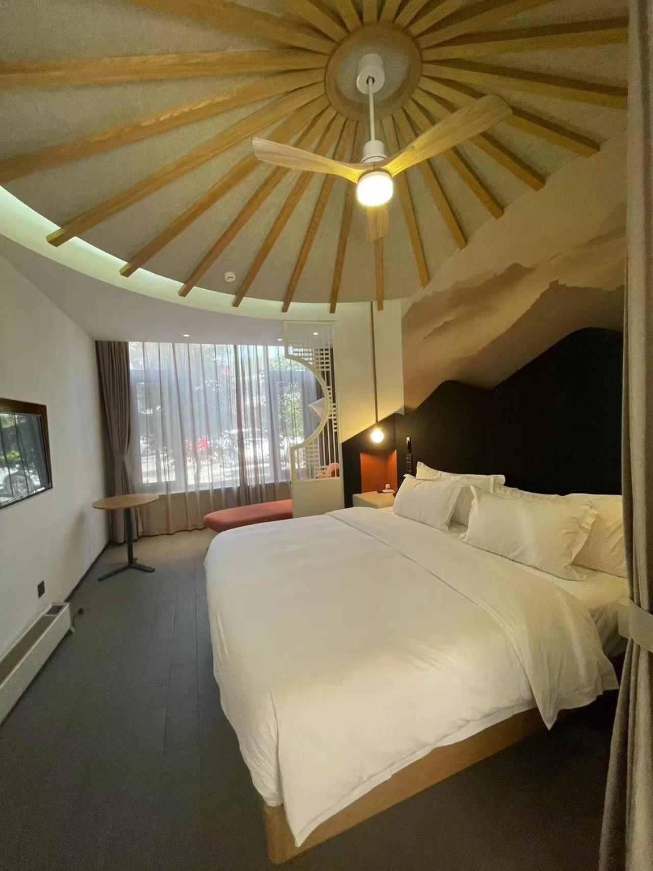 Jinshanling Great Wall Hotel 承徳市 エクステリア 写真