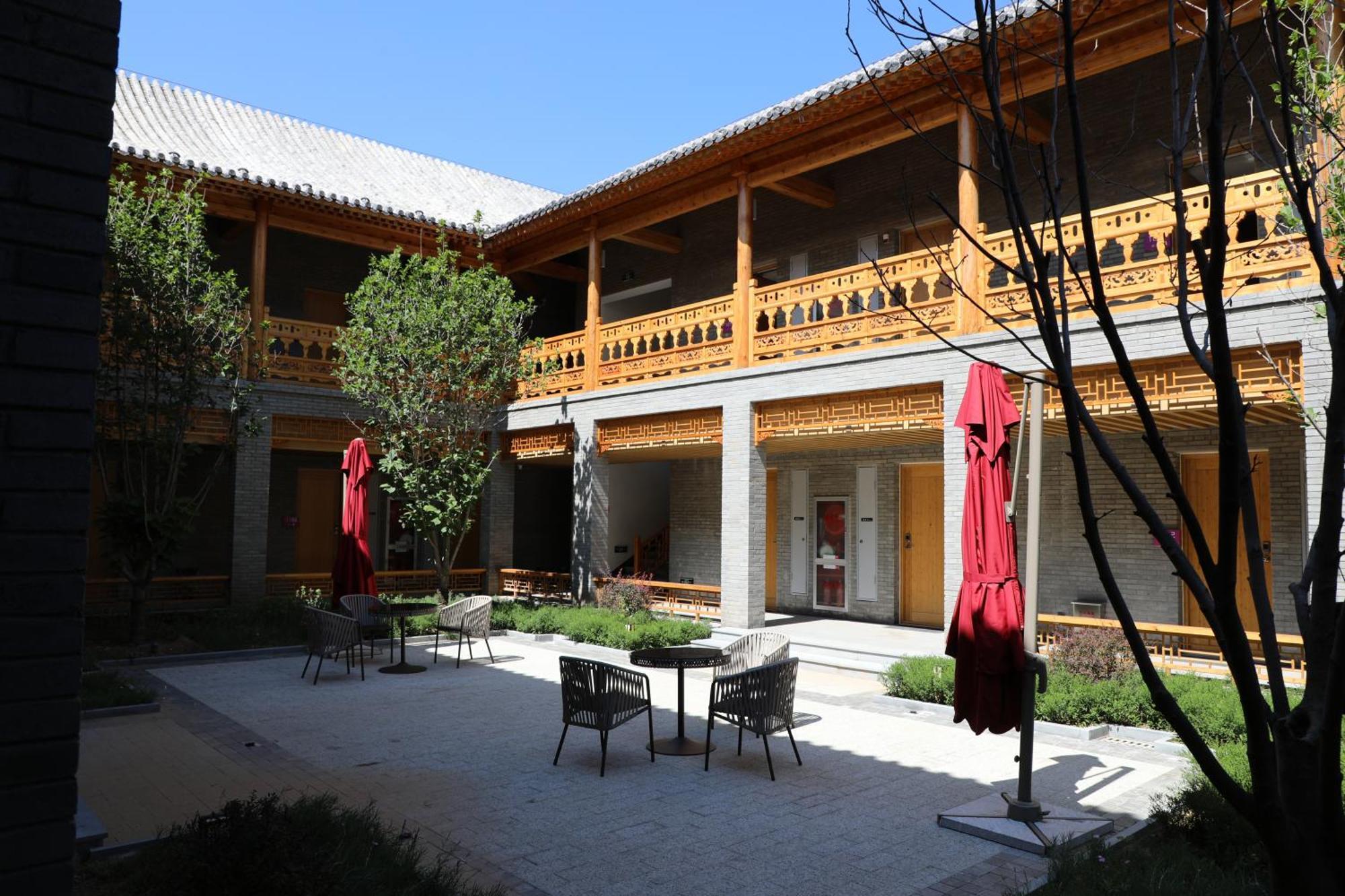 Jinshanling Great Wall Hotel 承徳市 エクステリア 写真