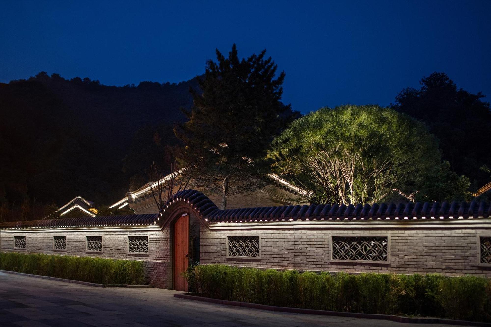 Jinshanling Great Wall Hotel 承徳市 エクステリア 写真